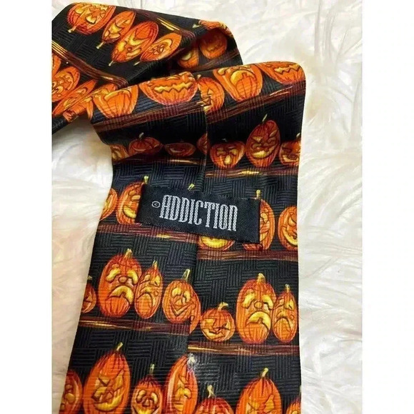 Addiction Pumpkin Halloween Jack-o-Lantern Men's Neck Tie - Picture 4 of 4